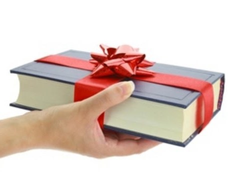 Акция-подарок «Дарите книги с любовью» 